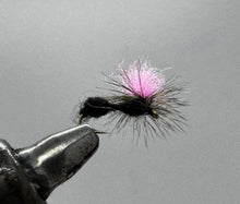 Load image into Gallery viewer, One Dozen (12) - Hi-Vis Parachute Flying Ant - Terrestrial
